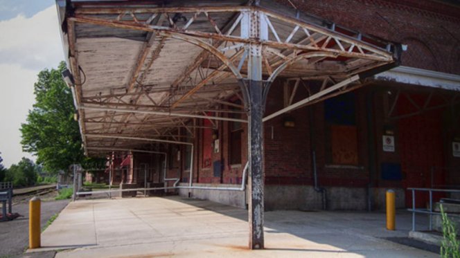 Economic warfare - Waterbury, CT train station 2015